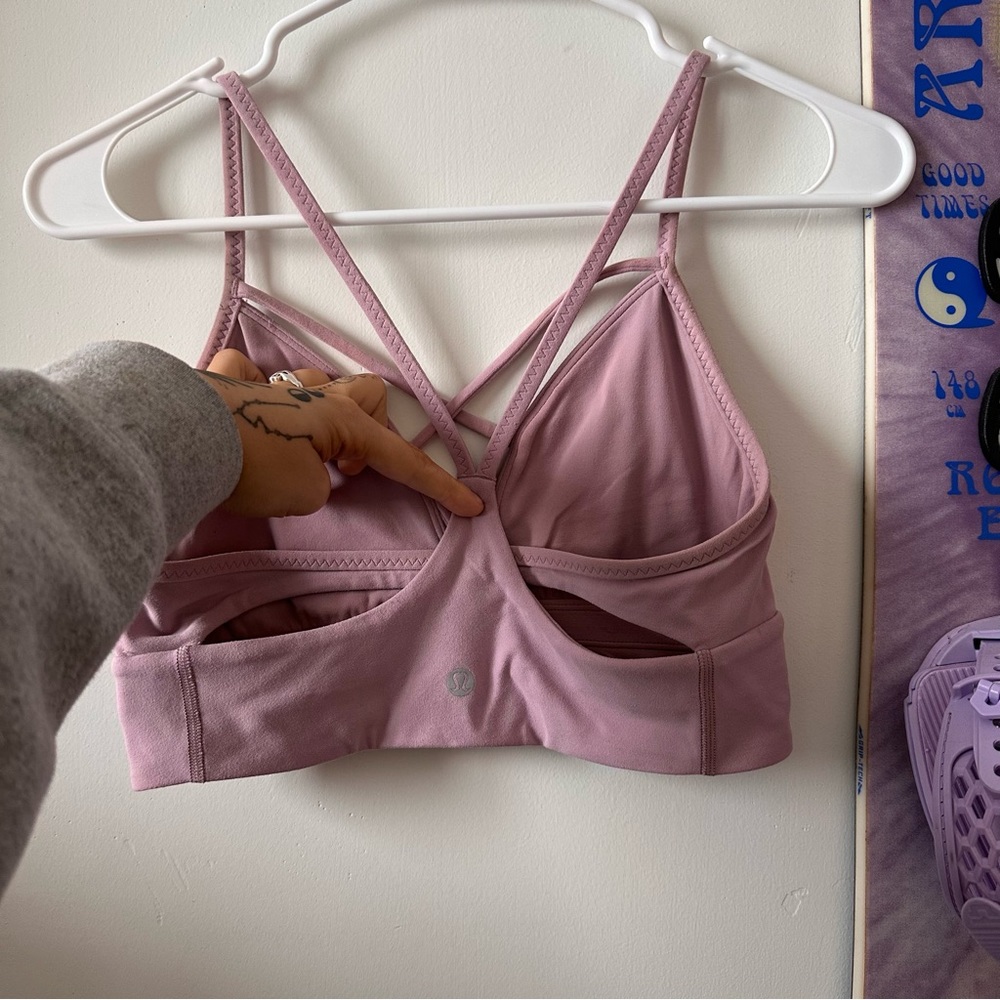 lululemon sports bra